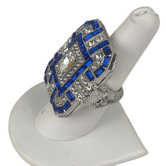Art Deco Style Silver & Blue Statement Ring With Crystal Accents - Picture 4 of 11
